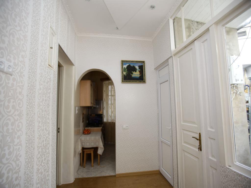 Hotel Leila Tiflis Habitación foto